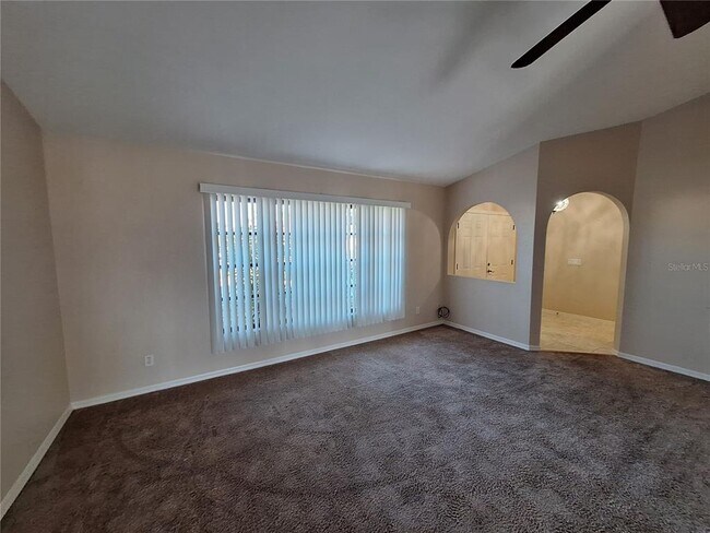 Building Photo - 25676 Aysen Dr