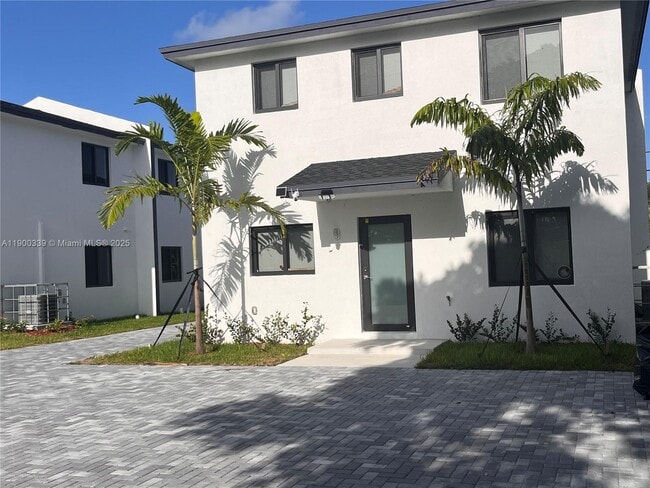Primary Photo - 21226 SW 119th Ave