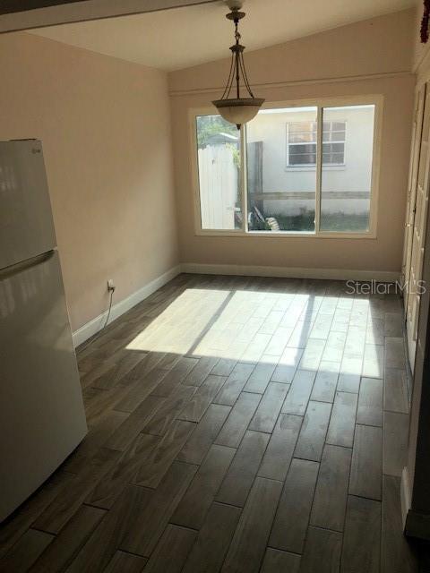 Building Photo - 1955 N Old Coachman Rd