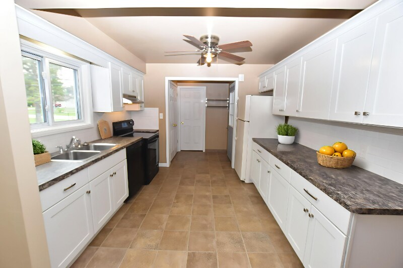 Building Photo - 6333 Hermana Rd
