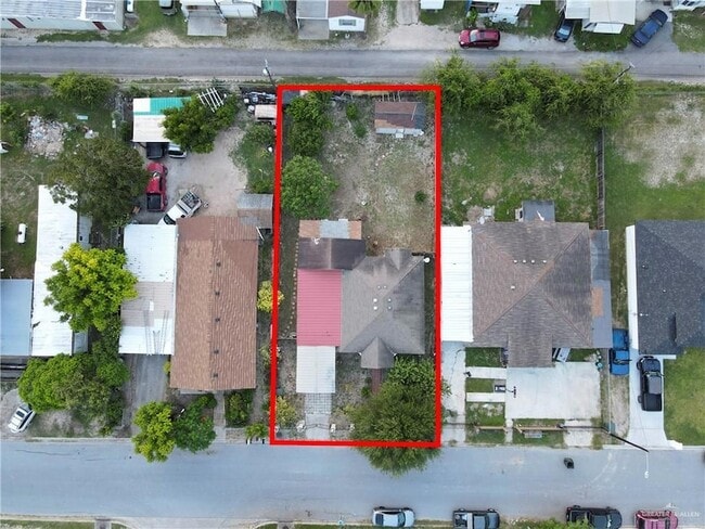 Building Photo - 1814 Mimosa St