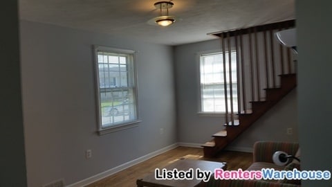 Building Photo - 9204 51st Ave