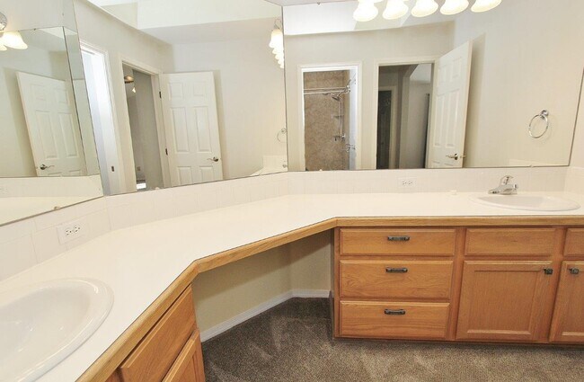 Building Photo - 2722 N Snow Goose Way