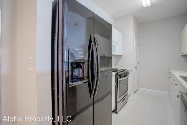 Building Photo - 3 br, 2 bath House - 531 McKenna Cir