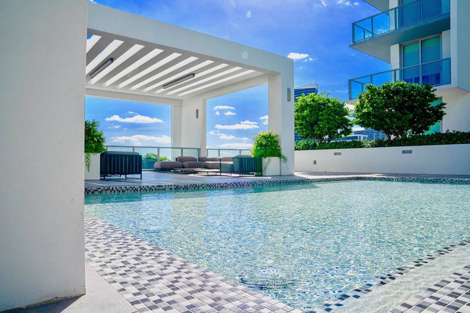 Building Photo - 3900 Biscayne Blvd