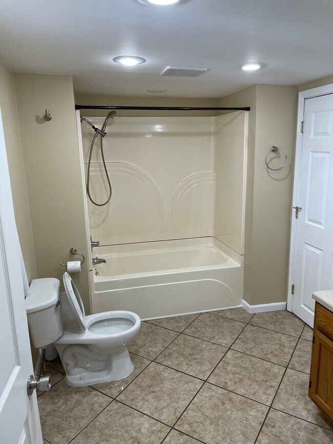 1721 Guernsey St 1721 Guernsey St Bellaire OH 43906 Apartment Finder