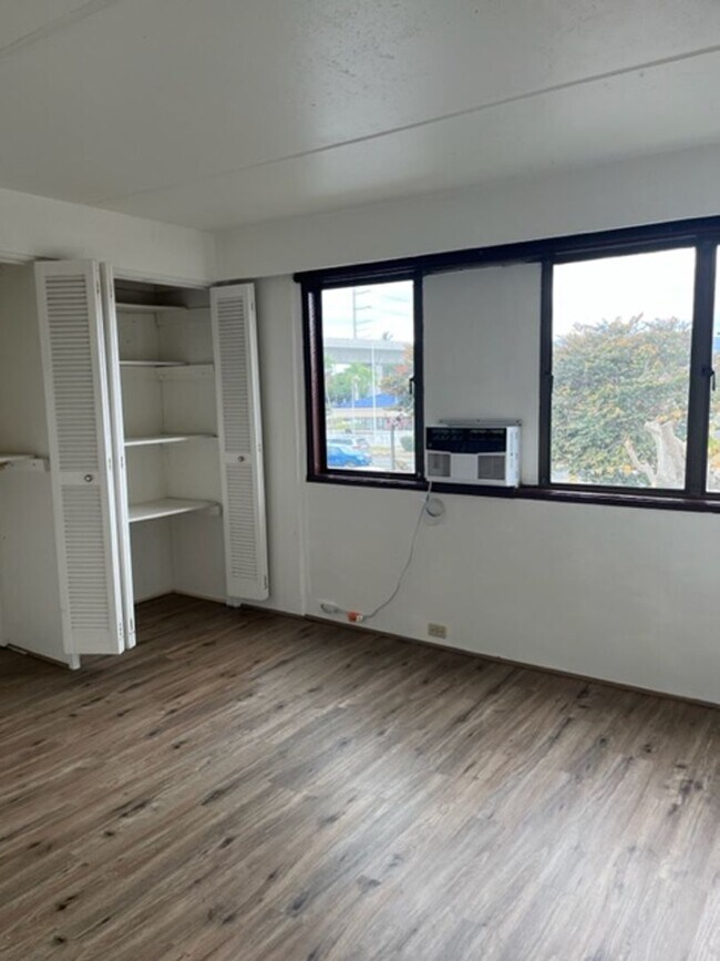 Building Photo - 98-310-310 Kamehameha Hwy