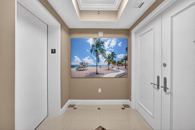 Building Photo - 101 S Fort Lauderdale Beach Blvd