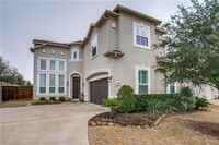 Building Photo - 2540 Las Palmas Ln