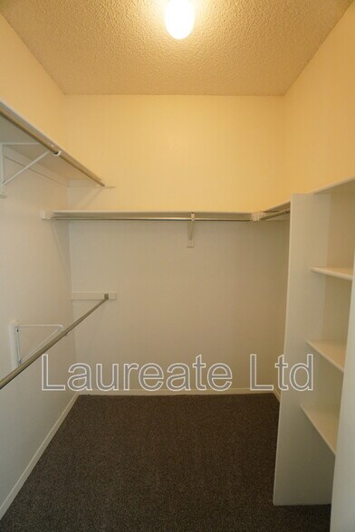 Building Photo - 4760 S Wadsworth Blvd