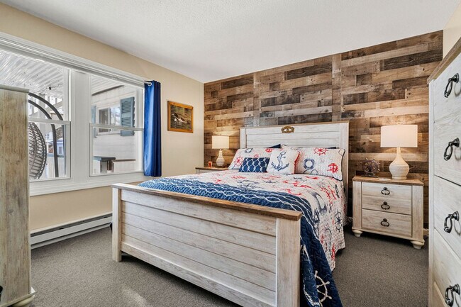 Building Photo - 8 Duston Ave