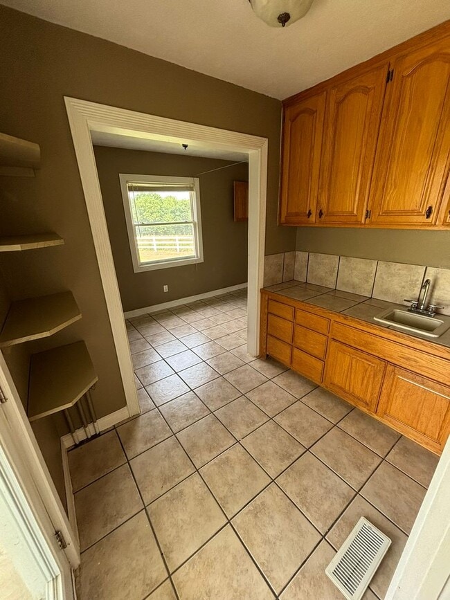 Building Photo - Large 3-Bedroom, 2-Bathroom Country Living...