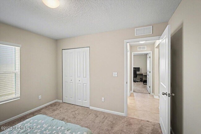 Building Photo - 4948 Big Pine Dr