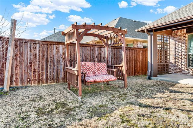 Building Photo - 2026 Silent Shore St