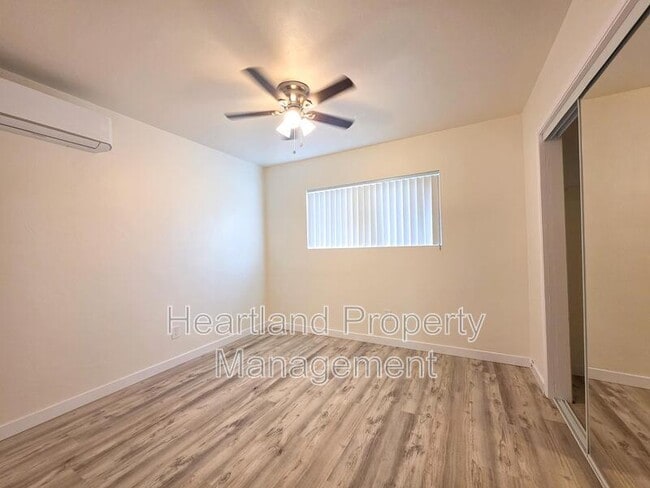 Building Photo - 1484 Hemlock Ave