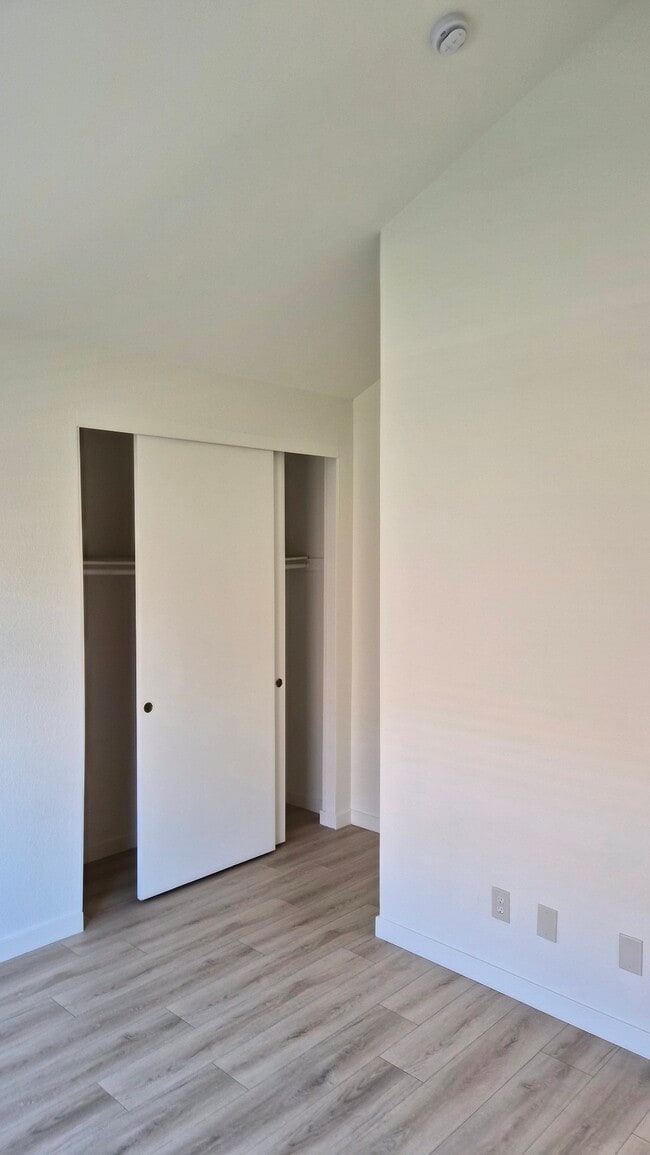 Bedroom 2 - 15810 Normandie Ave