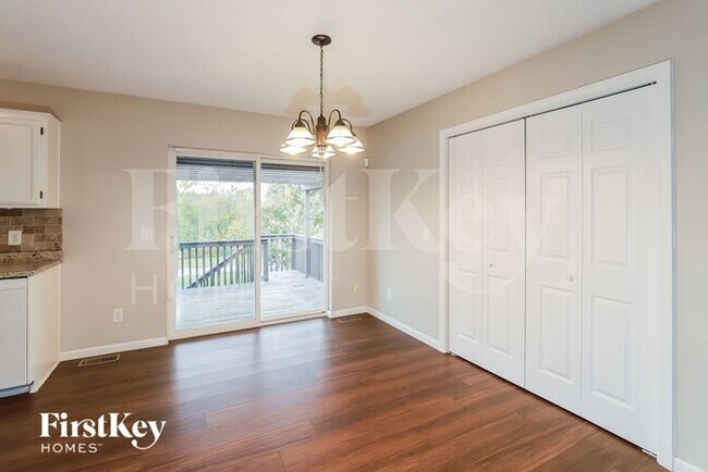 Building Photo - 18608 Primrose St