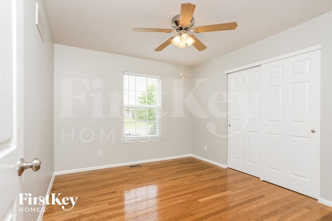 Building Photo - 7401 Cinnamon Teal Dr