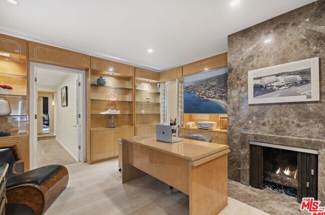 Building Photo - 9213 Warbler Way