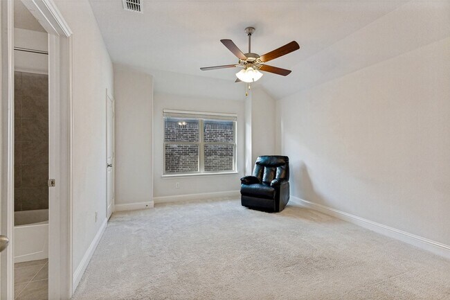 Building Photo - 11761 Wulstone Rd