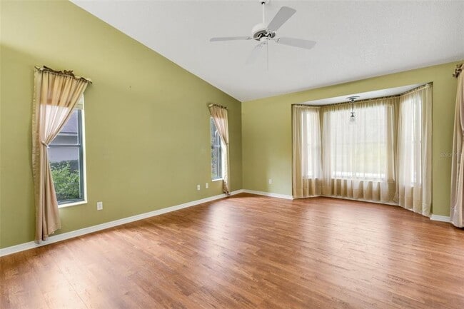 Building Photo - 3845 Garnet Dr