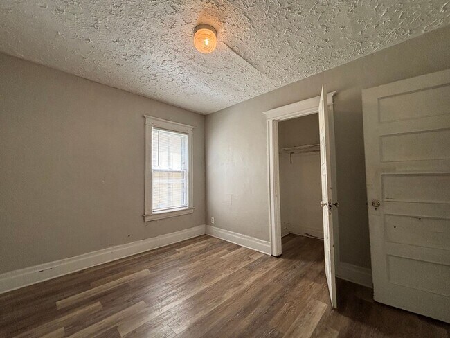Building Photo - 537-539 Meigs Street