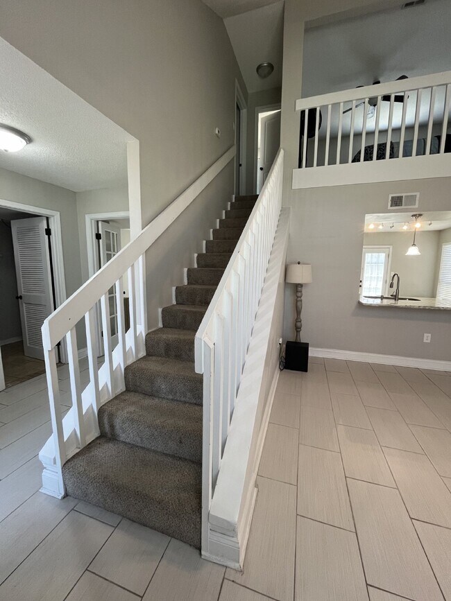 Building Photo - 420 Bristol Cove Rd