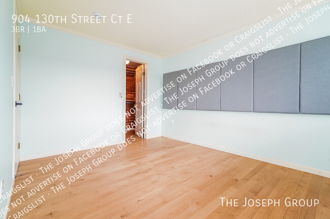 Building Photo - 904 130th St Ct E