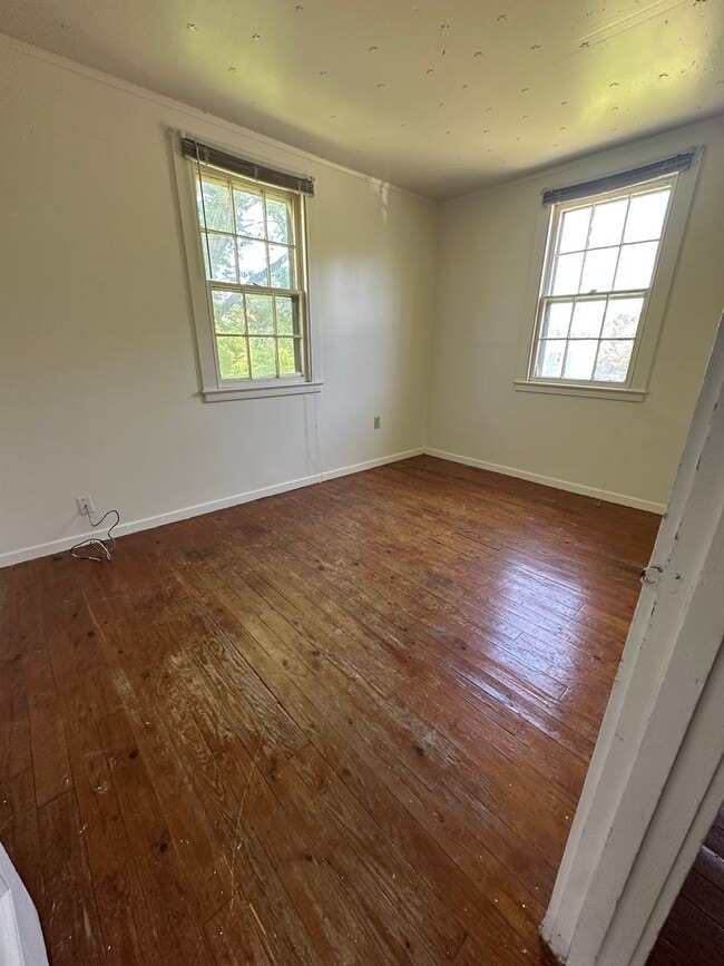 Building Photo - 15 Riley Manor Cir