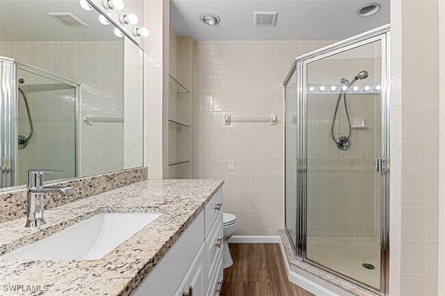 Building Photo - 7785 Esmeralda Way