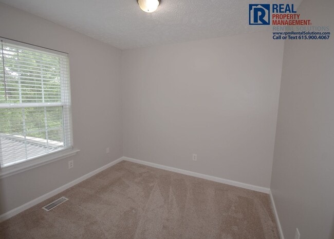 Building Photo - Adorable 3bd 2 ba home with washer/dryer included!