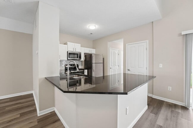 Building Photo - 2033 River Rock Way