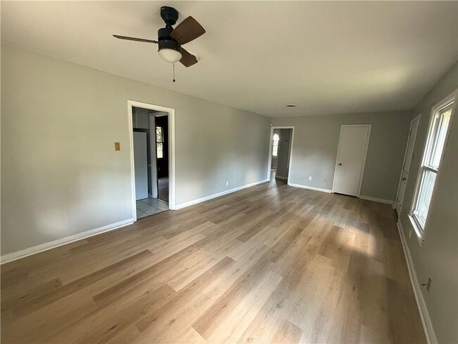 Building Photo - 508 Castile Dr