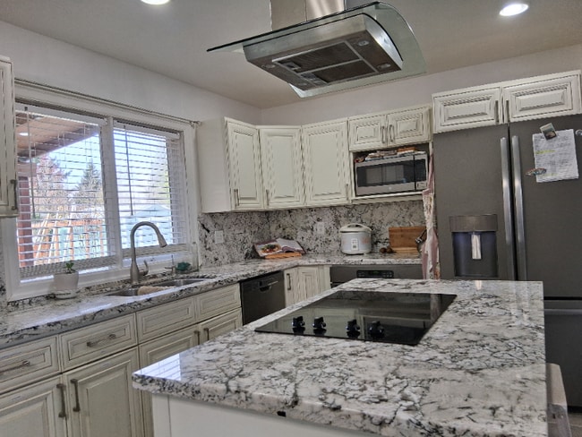 Building Photo - 24203 36th Ave S