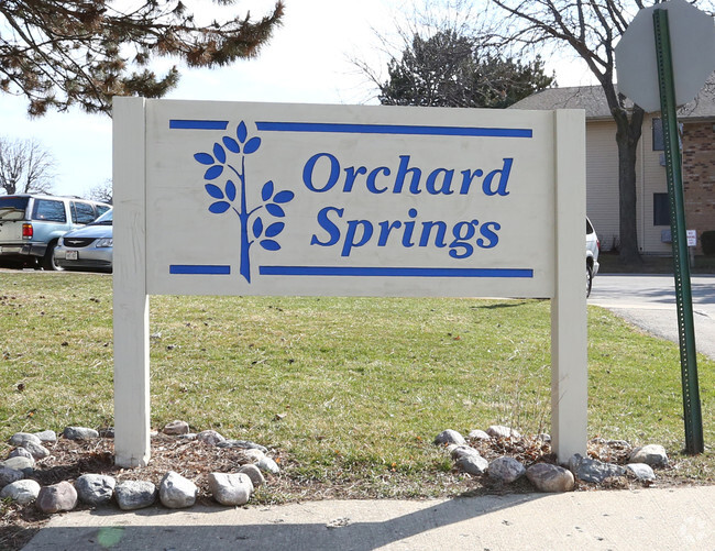 Building Photo - Orchard Springs