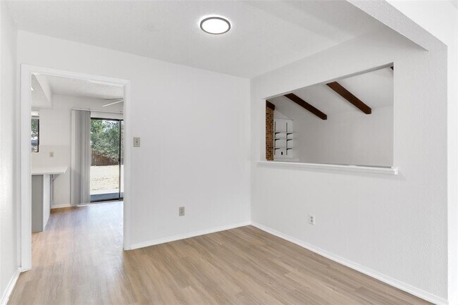 Building Photo - 11407 Barrington Way