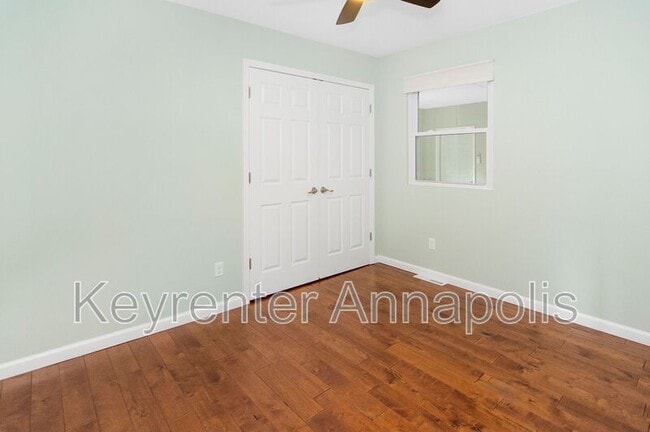 Building Photo - 840 Valentine View