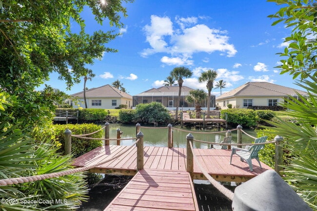 Building Photo - 379 Pentland Dr