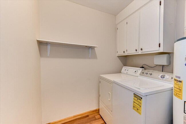 Building Photo - 2705 Bolling Rd