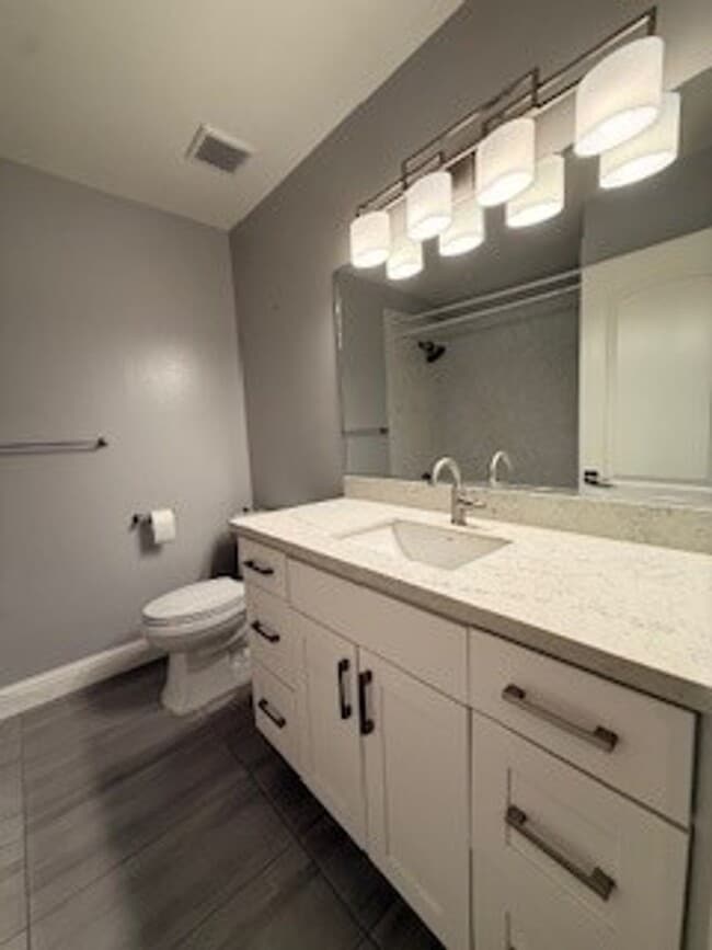 Building Photo - Eldorado on the Park