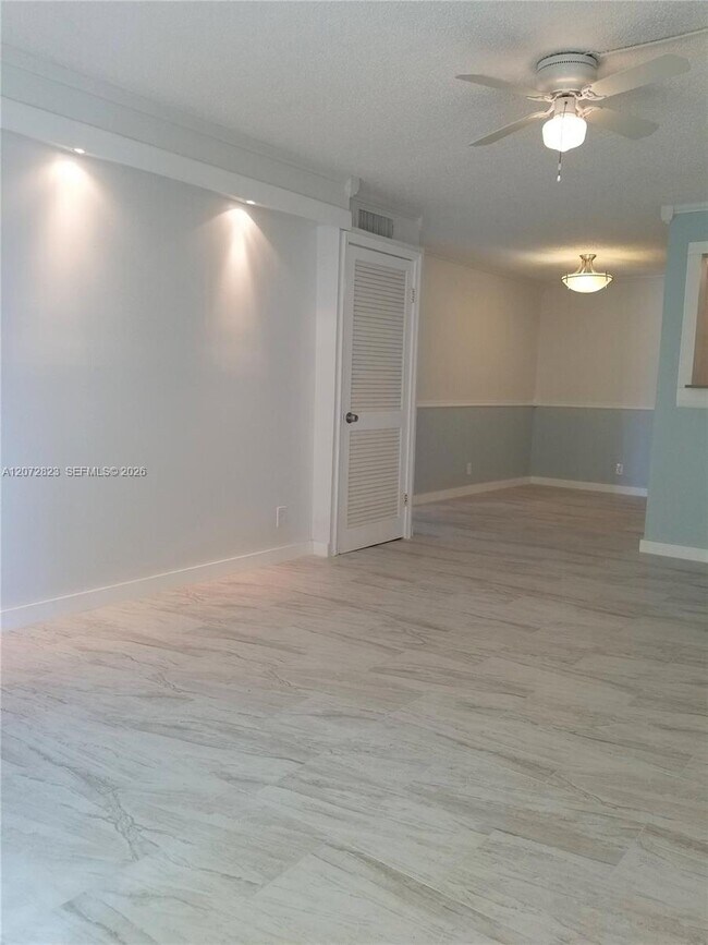 Building Photo - 11334 Royal Palm Blvd