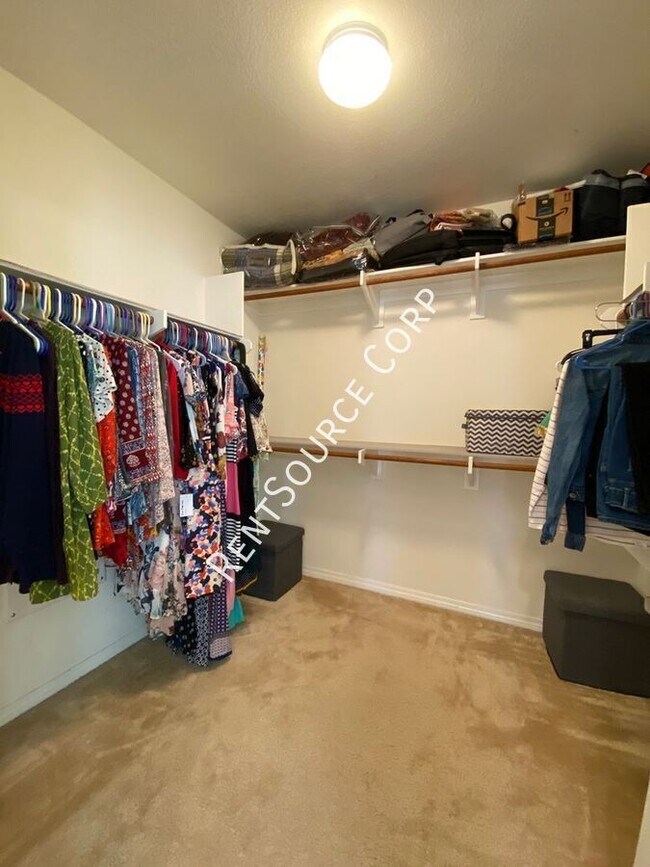 Building Photo - 28408 Camino Del Arte Dr