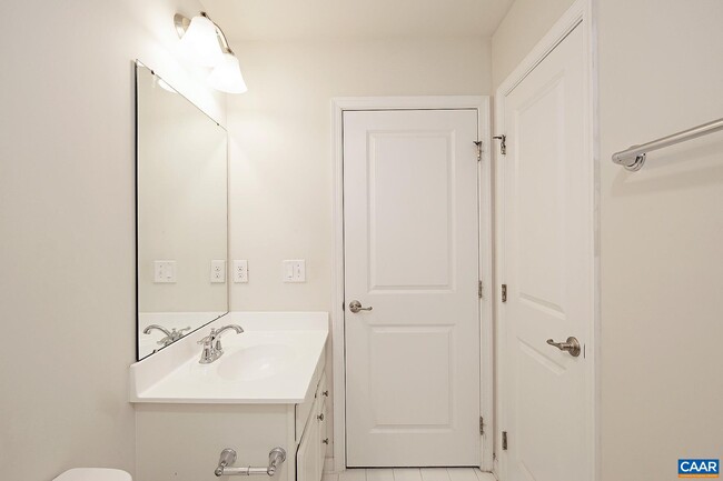 Building Photo - 2197 Silkwood Ct