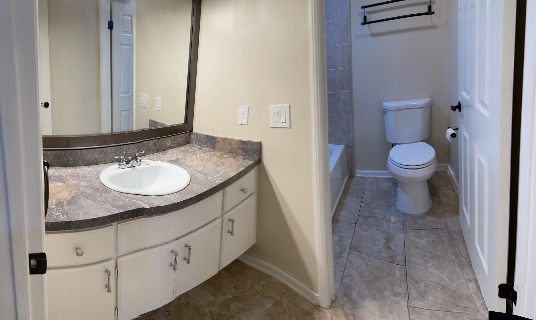 Second Bath - 653 Oak Run Trl