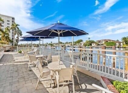 Building Photo - 3224 S Ocean Blvd