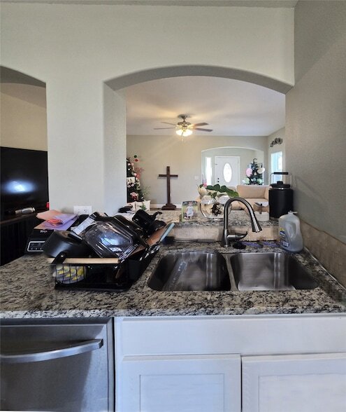 Building Photo - 4134 Ball St