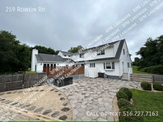 Building Photo - 259 Frowein Rd