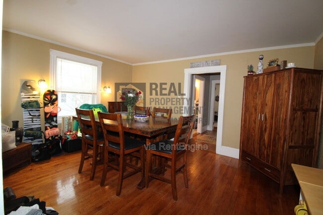 Building Photo - 47-49 High St