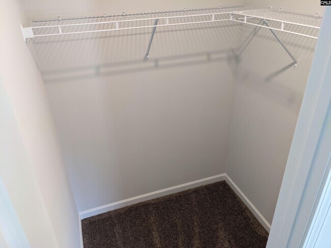 Building Photo - 531 Moresby Wy