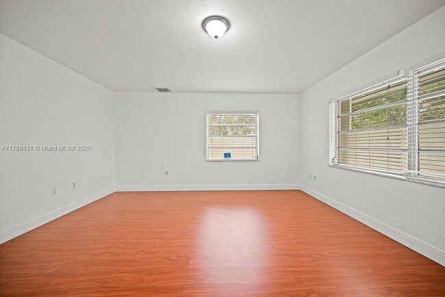 Building Photo - 26100 SW 192nd Ave